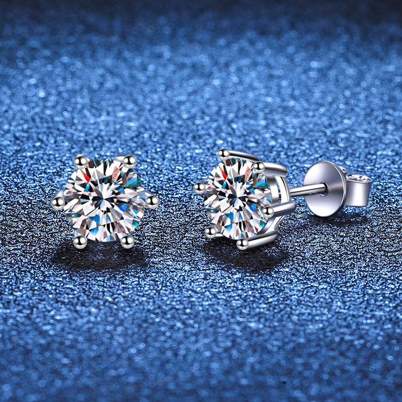 Six-prong moissanite stud earrings