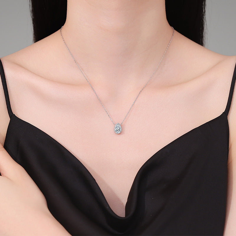 Teardrop pendant necklace on model